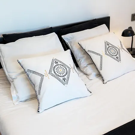 Dalotya 6-8 Suites-piscine-spa-5' Villa