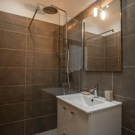 Dalotya 6-8 Suites-piscine-spa-5' Villa *