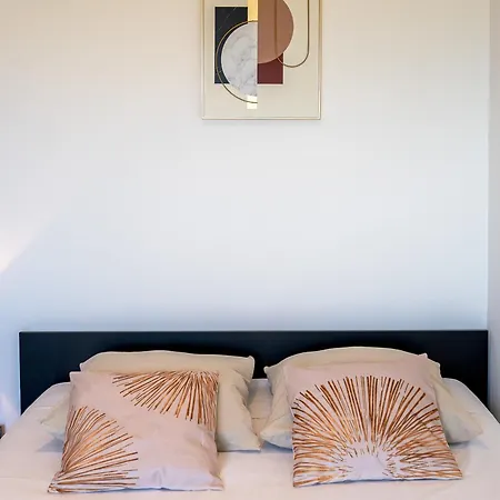 Dalotya 6-8 Suites-piscine-spa-5' Villa *