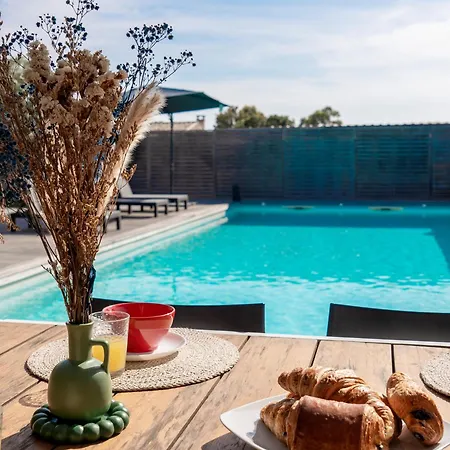 Dalotya 6-8 Suites-piscine-spa-5' Villa